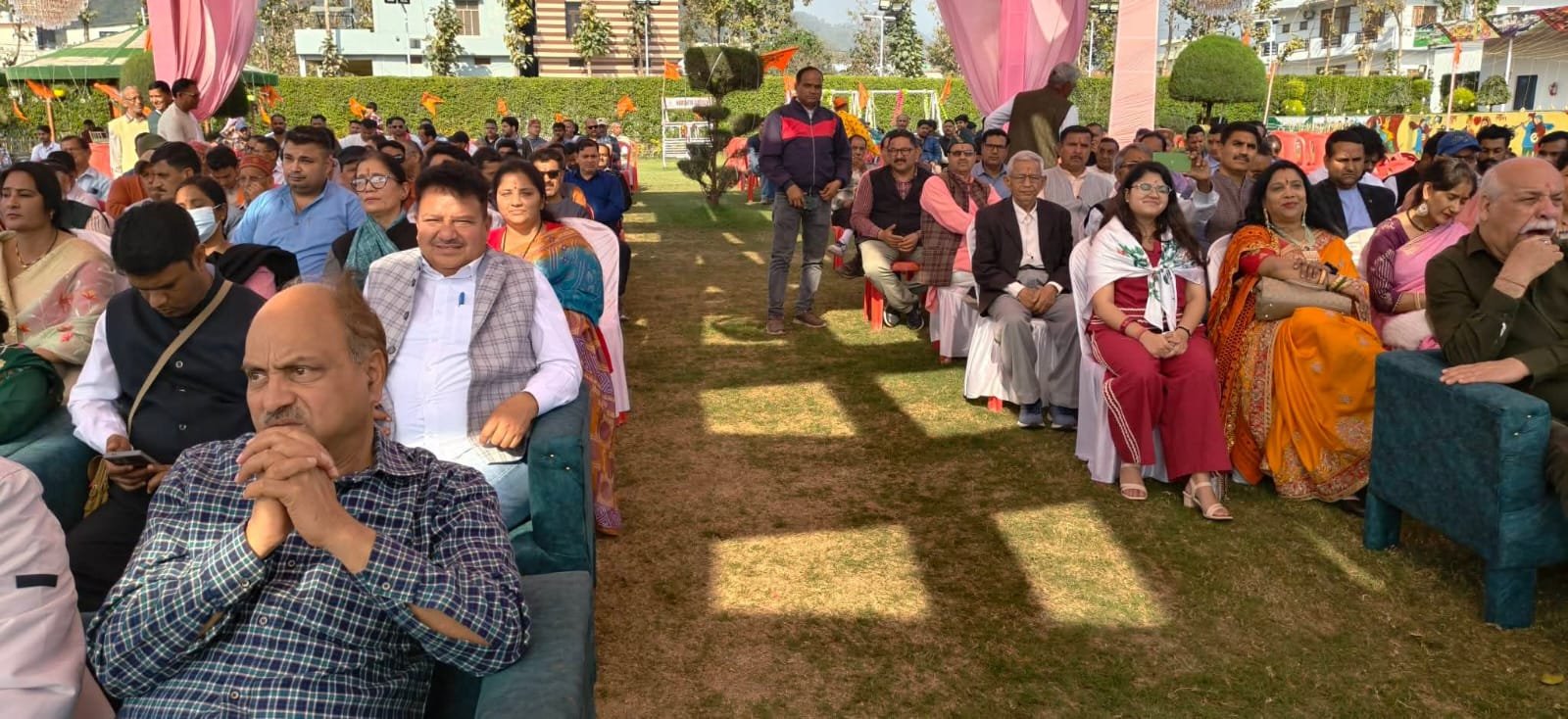 7f276162-d7a7-4d47-9e2d-55de7cf6f9c8